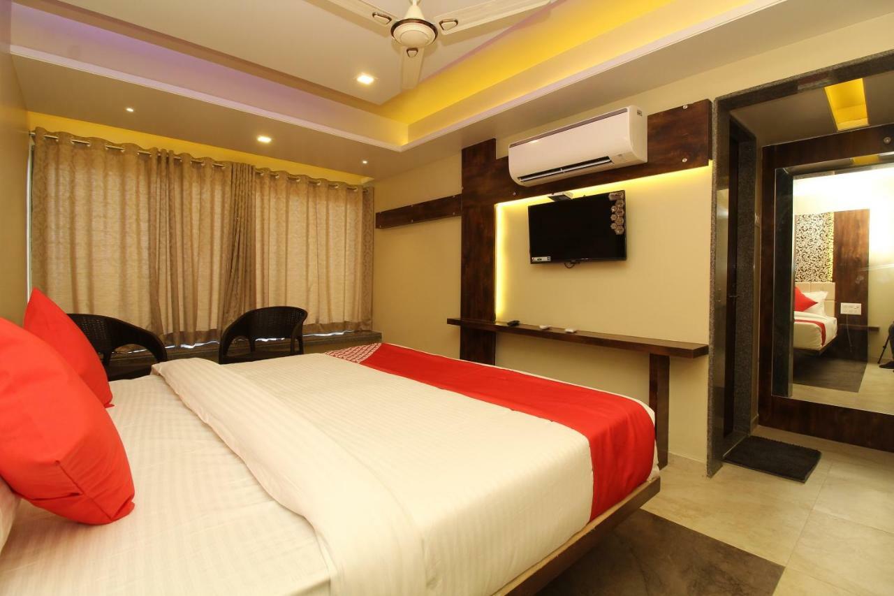 Oyo 37468 Nisha Lodging Hotel Solapur Esterno foto